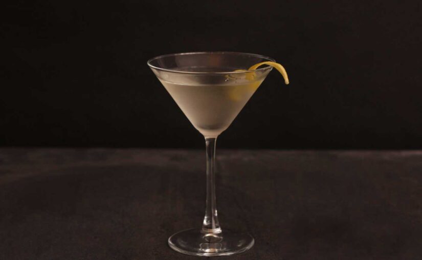 Dry Martini Recipe (Ratio 3:1)